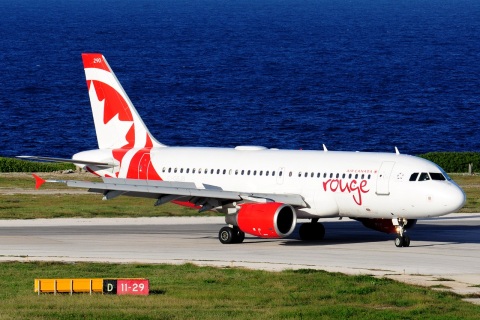 C-GSJB - A319-112 - Air Canada Rouge - CUR - 01-12-2017