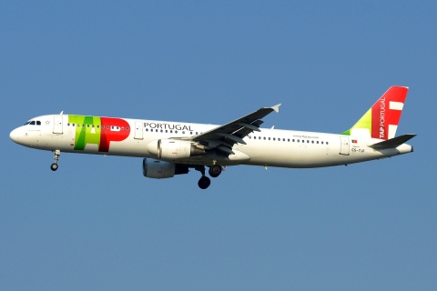 CS-TJF - A321-211 - TAP _ Air Portugal - MXP - 12-06-2017