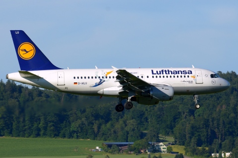 D-AILU - A319-114 - Lufthansa - ZRH - 10-06-2017