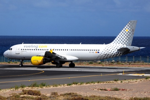 EC-HQI - A320-214 - Vueling - ACE - 23-03-2017