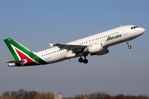 EI-DSA - A320-216 - Alitalia - BRU - 27-03-2017b