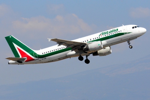 EI-EIB - A320-216 - Alitalia - CTA - 24-08-2017b