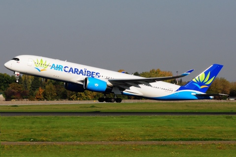F-HHAV - A350-941 - Air Caraibes - ORY - 15-10-2017