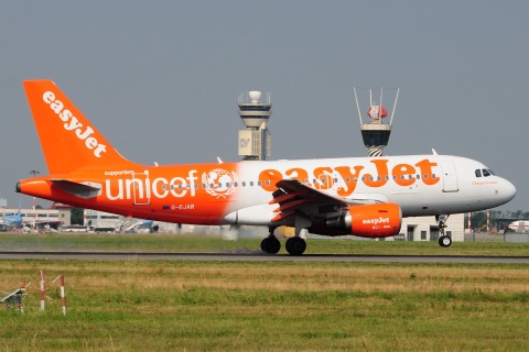 G-EJAR - A319-111 - easyJet - MXP - 11-06-2017