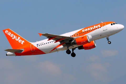G-EZFY - A319-111 - easyJet - CTA - 24-08-2017