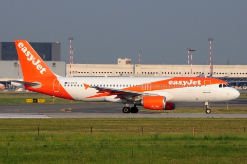 G-EZTA - A320-214 - easyJet - MXP - 11-06-2017