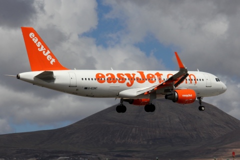 G-EZWT - A320-214(WL) - easyJet - ACE - 25-03-2017