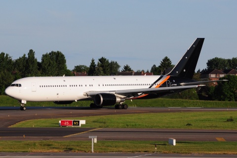 G-POWD - 767-36N(ER) - Titan Airways - CRL - 21-05-2017