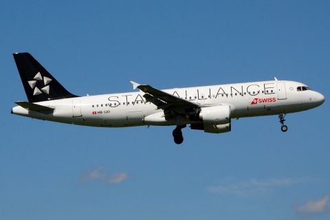 HB-IJO - A320-214 - Swiss - ZRH - 10-06-2017