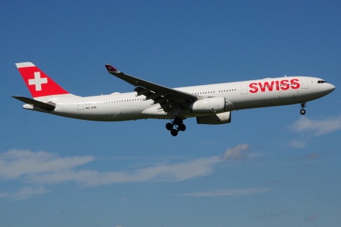 HB-JHB - A330-343E - Swiss - ZRH - 10-06-2017