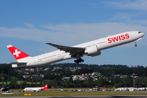 HB-JNG - 777-300(ER) - Swiss - ZRH - 10-06-2017