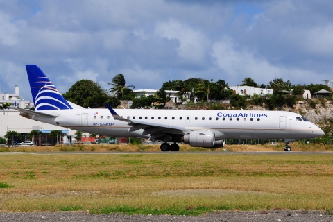 HP-1559CMP - ERJ-190AR (ERJ-190-100 IGW) - COPA Airlines - SXM - 06-02-2017b