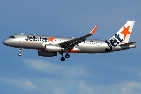 JA17JJ - A320-232(WL) - Jetstar Japan - NRT - 03-03-2017