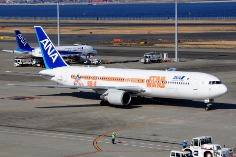JA604A - 767-381(ER) - ANA All Nippon Airways - HND - 28-02-2017b