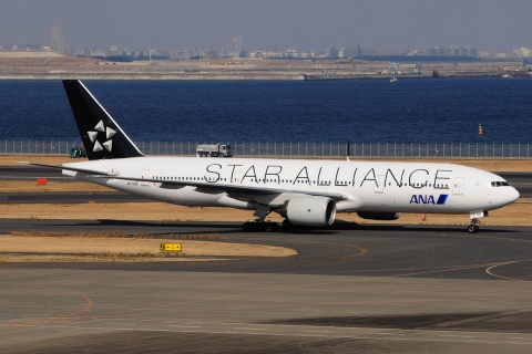 JA712A - 777-281 - ANA All Nippon Airways - HND - 28-02-2017