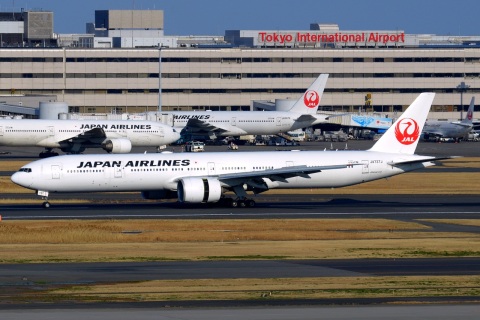 JA737J - 777-346(ER) - Japan Airlines - HND - 28-02-2017