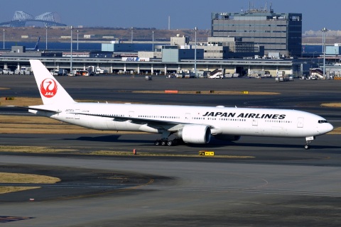 JA737J - 777-346(ER) - Japan Airlines - HND - 28-02-2017b