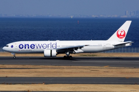 JA771J - 777-246 - Japan Airlines - HND - 28-02-2017