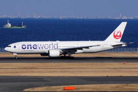 JA771J - 777-246 - Japan Airlines - HND - 28-02-2017b