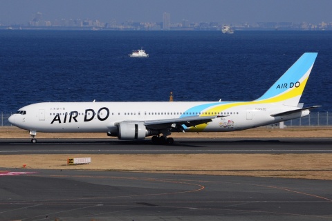 JA98AD - 767-33A(ER) - Air Do - HND - 28-02-2017