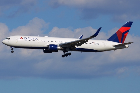 N187DN - 767-332(ER)(WL) - Delta Air Lines - NRT - 03-03-2017