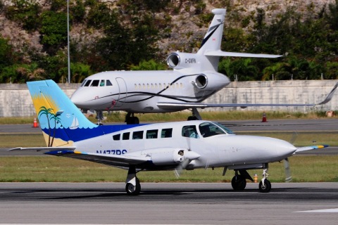 N477RS - Cessna 402C Businessliner - Sunbird Airlines - SXM - 02-02-2017