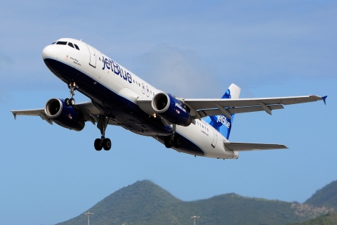 N584JB - A320-232 - JetBlue Airways - SXM - 02-02-2017