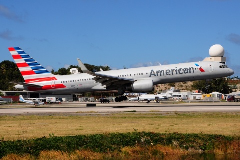 N606AA - 757-223(WL) - American Airlines - SXM - 31-01-2017b