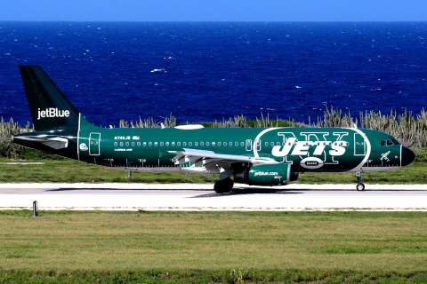 N746JB - A320-232 - JetBlue Airways - CUR - 27-11-2017