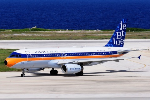 N763JB - A320-232 - JetBlue Airways - CUR - 02-12-2017c