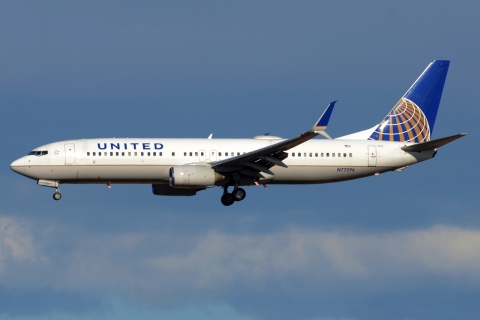 N77296 - 737-824(WL) - United Airlines - NRT - 03-03-2017