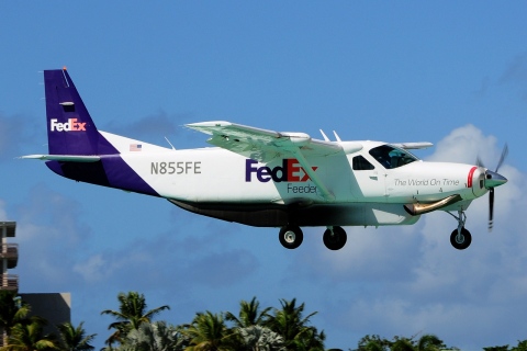 N855FE - Cessna Caravan-208B - Mountain Air Cargo - SXM - 01-02-2017