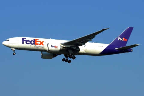 N884FD - 777-FS2 - Federal Express (FedEx) - MXP - 12-06-2017