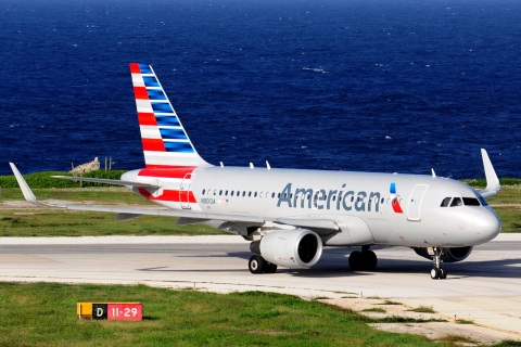 N9013A - A319-112(WL) - American Airlines - CUR - 27-11-2017
