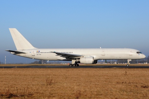 OO-TFA - 757-28A - ASL Airlines Belgium - LGG - 13-02-2017