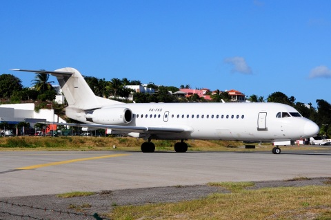 P4-FKD - Fokker 70 - InselAir Aruba - SXM - 01-02-2017
