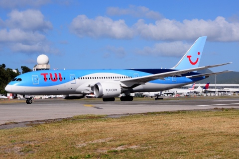 PH-TFK - 787-8 Dreamliner - TUI Airlines Netherlands - SXM - 01-02-2017b