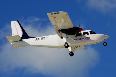 PJ-WEB - BN-2A Islander-2B-20 - Windward Express Airways - SXM - 01-02-2017