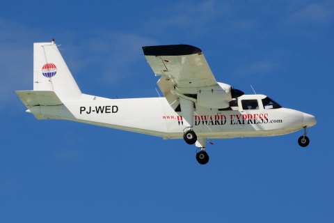 PJ-WED - BN-2A Islander-2B-26 - Windward Express Airways - SXM - 02-02-2017