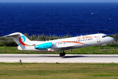 PZ-TFA - Fokker 70 - Fly All Ways - CUR - 26-11-2017b