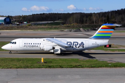 SE-DSV - RJ100 - BRA _ Braathens Regional Airlines - BMA - 09-05-2017b