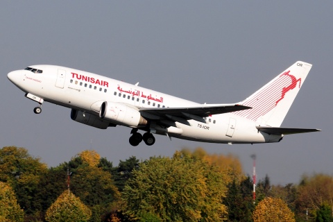TS-IOR - 737-6H3 - Tunisair - ORY - 15-10-2017