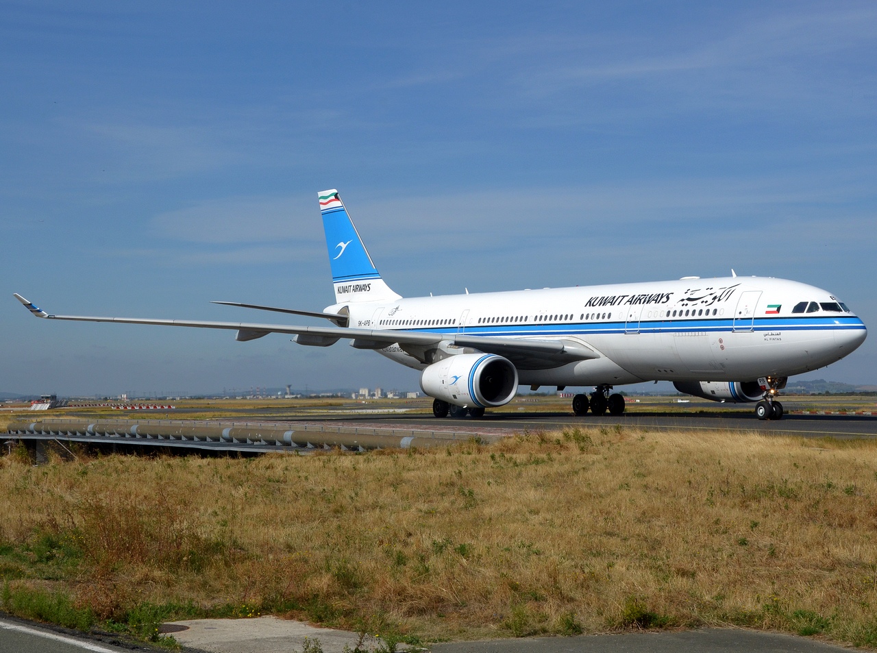 9K-APB - A330-243 - Kuwait Airways - CDG - 10-09-2018