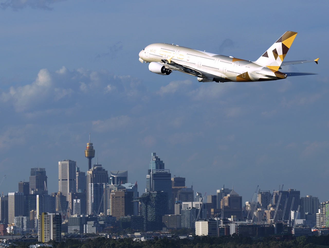 A6-APD - A380-861 - Etihad Airways - SYD - 14-04-2018b