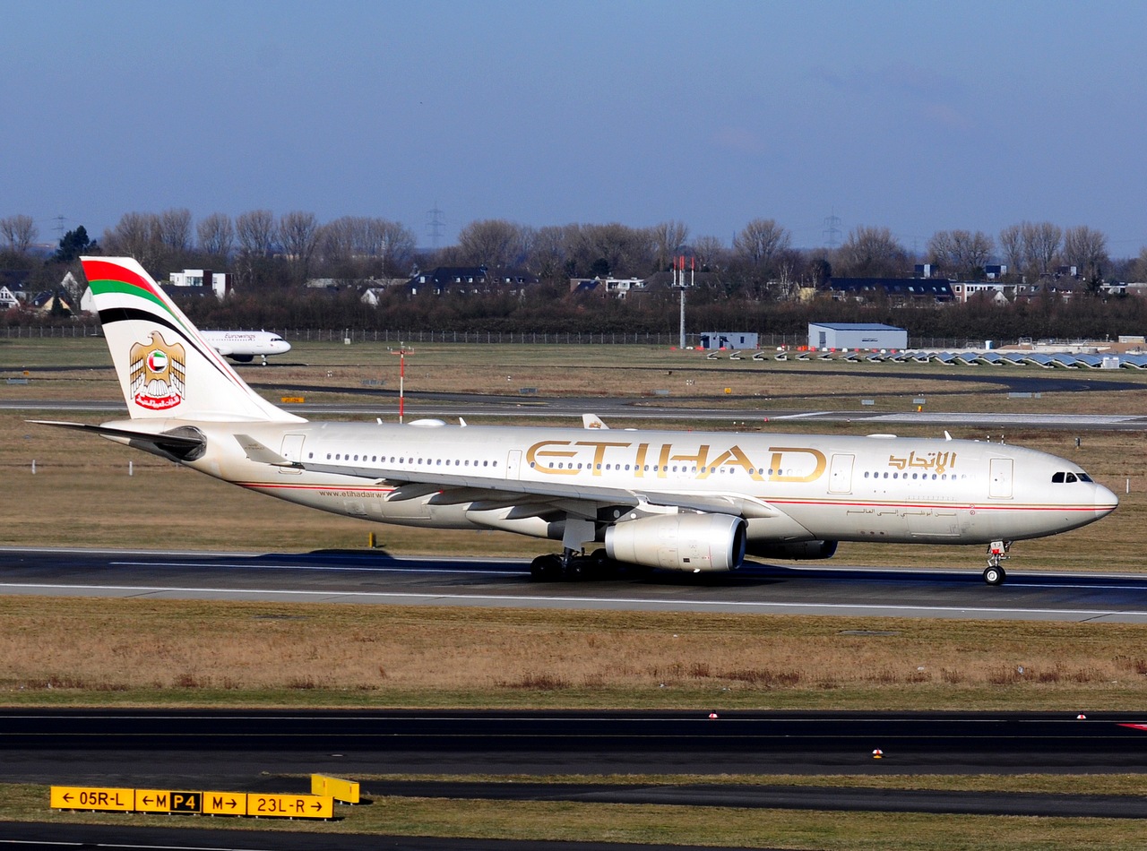 A6-EYJ - A330-243 - Etihad Airways - DUS - 27-02-2018