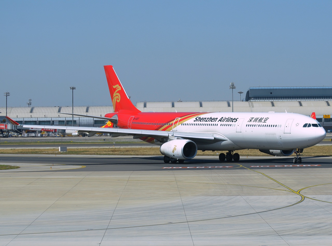 B-1017 - A330-343 - Shenzhen Airlines - PEK - 15-04-2018b