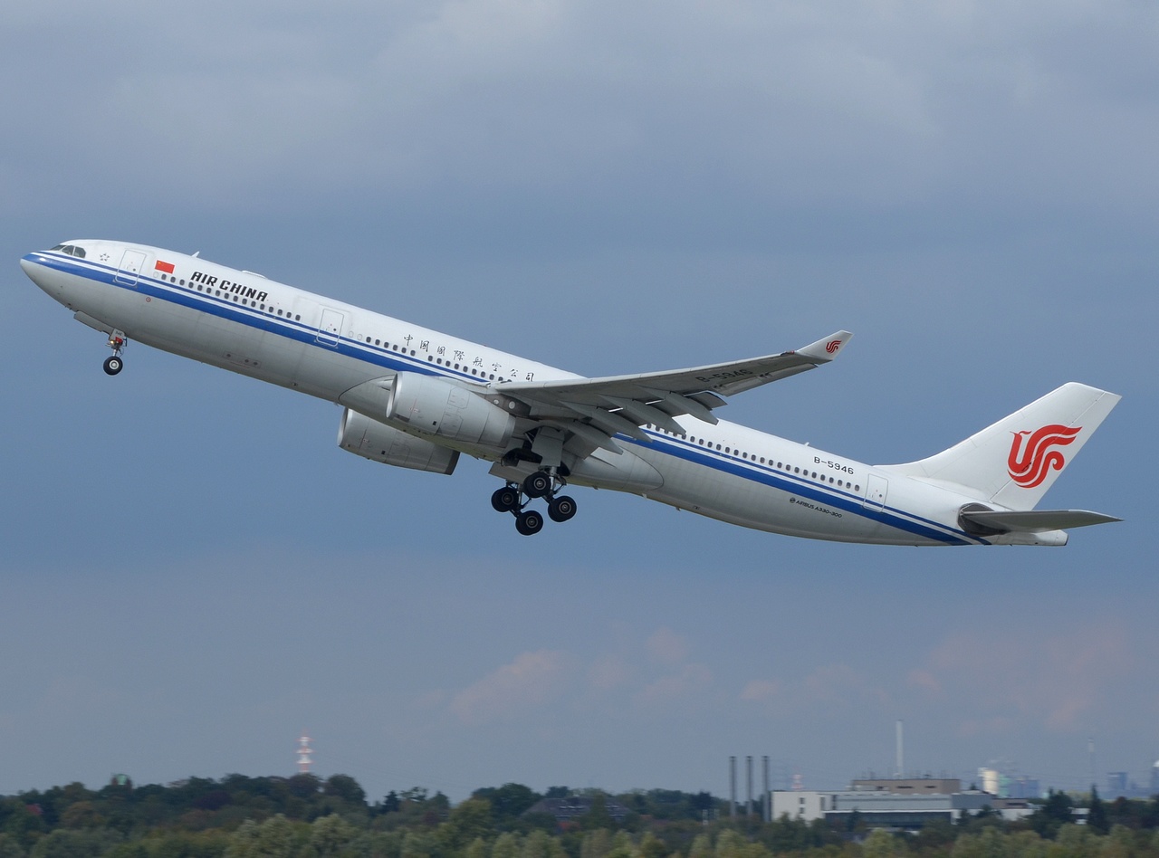 B-5946 - A330-343 - Air China - DUS - 15-09-2018