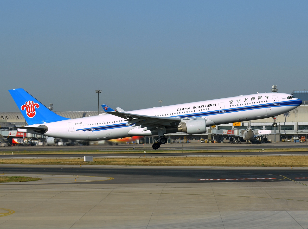 B-5959 - A330-323 - China Southern Airlines - PEK - 15-04-2018