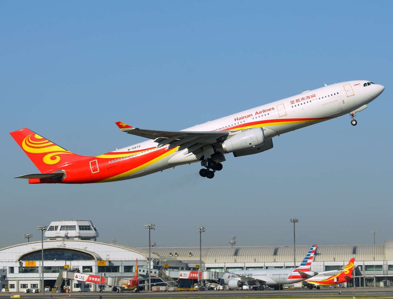B-5972 - A330-343 - Hainan Airlines - PEK - 15-04-2018