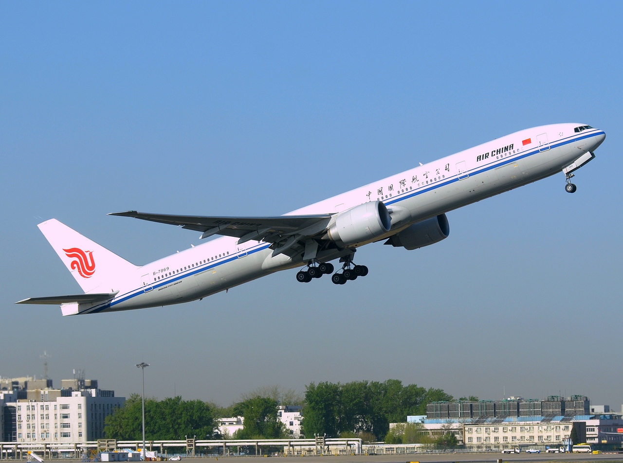 B-7869 - 777-300(ER) - Air China - PEK - 15-04-2018